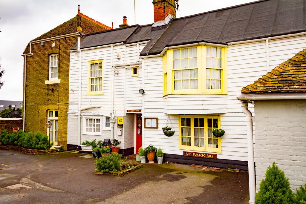 Bed and Breakfast The Beaumont Sittingbourne Zewnętrze zdjęcie