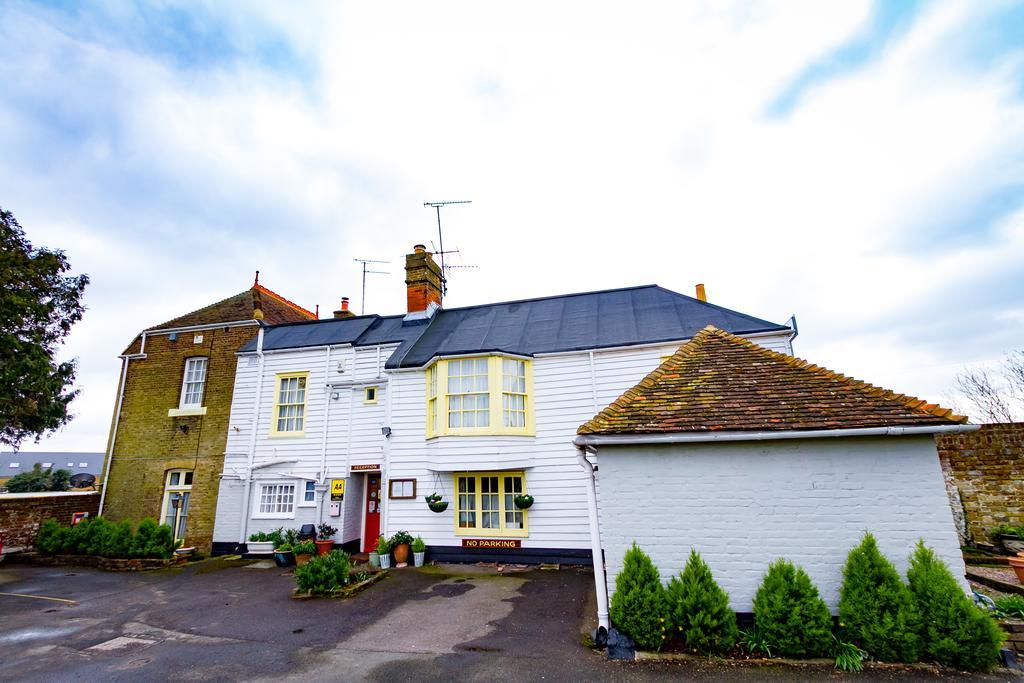 Bed and Breakfast The Beaumont Sittingbourne Zewnętrze zdjęcie